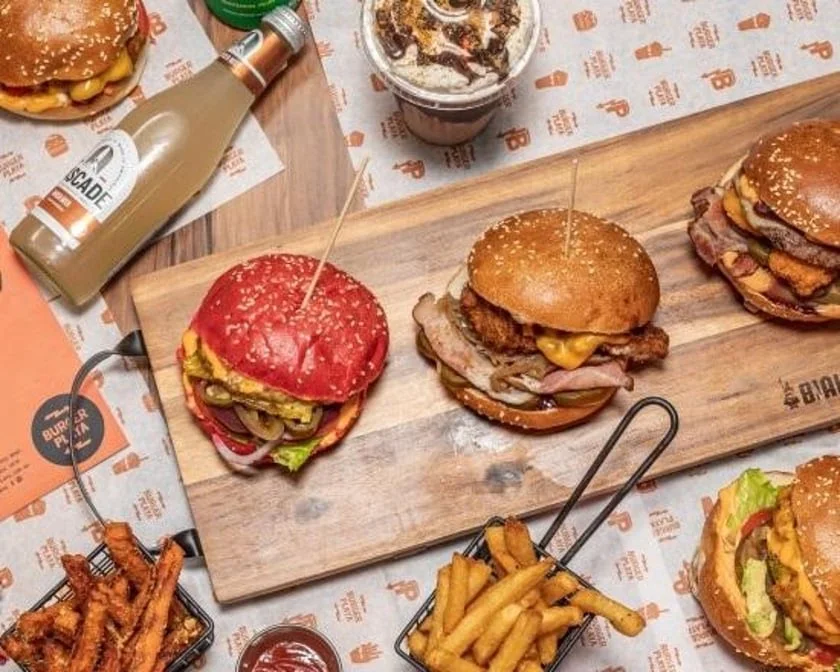 Food & drink, Burger Playa St Germain Village