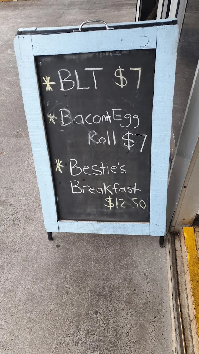 Menu, Besties Takeaway