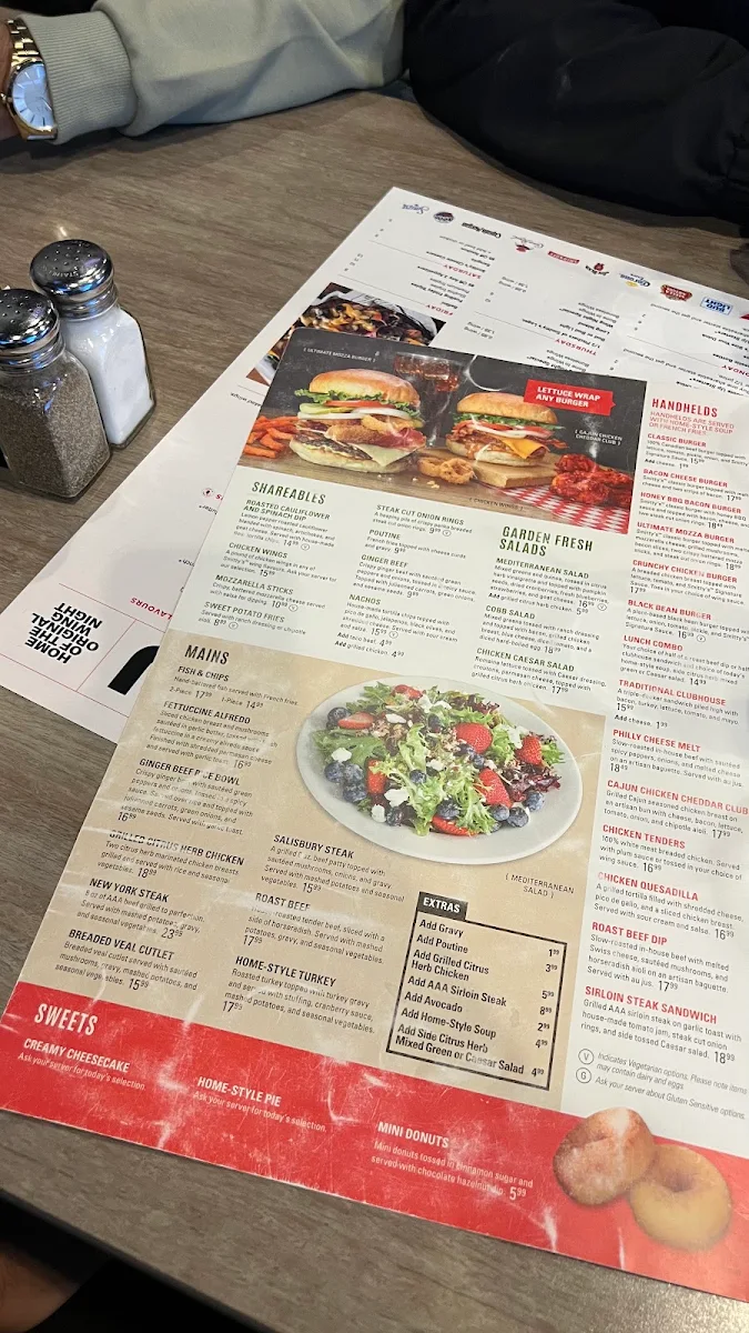 Menu, Smitty's Restaurant & Lounge - Winnipeg Garden City