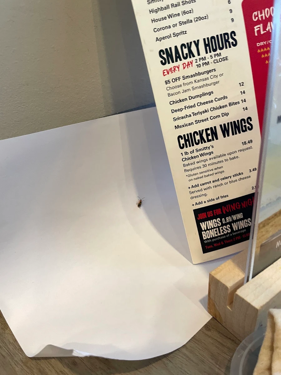 Menu, Smitty's Restaurant & Lounge - Winnipeg Garden City