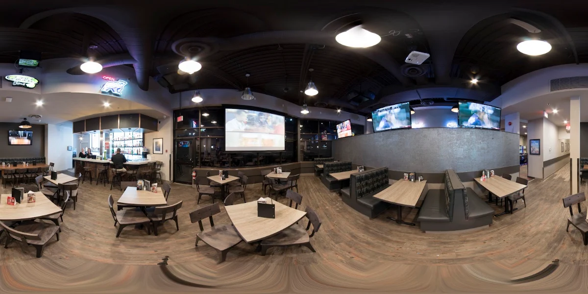 Vibe, Smitty's Restaurant & Lounge - Winnipeg Garden City