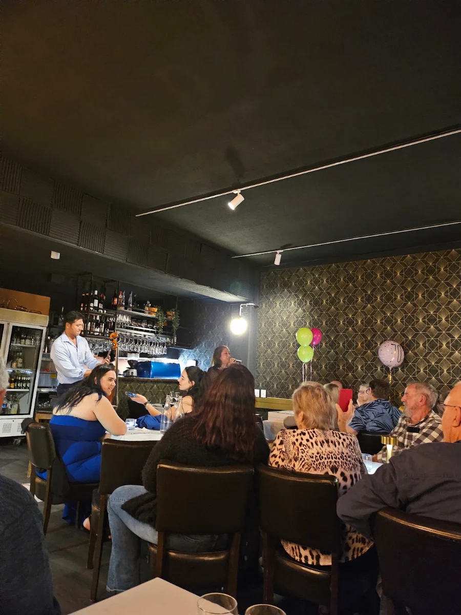Vibe, Bambino Ristorante