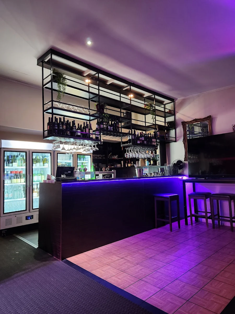 Vibe, Bambino Ristorante