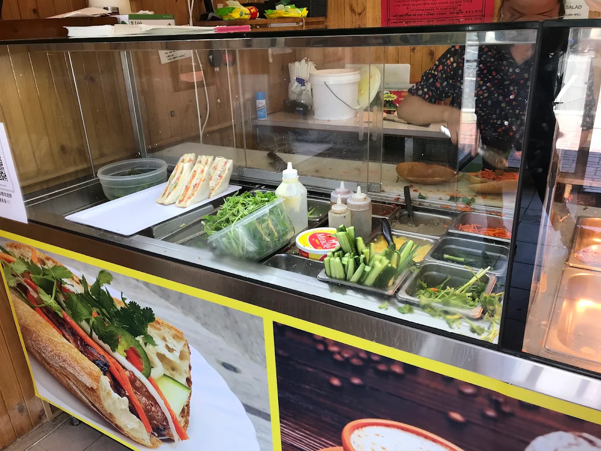 Vibe, Katrina's Noodles&Banh Mi