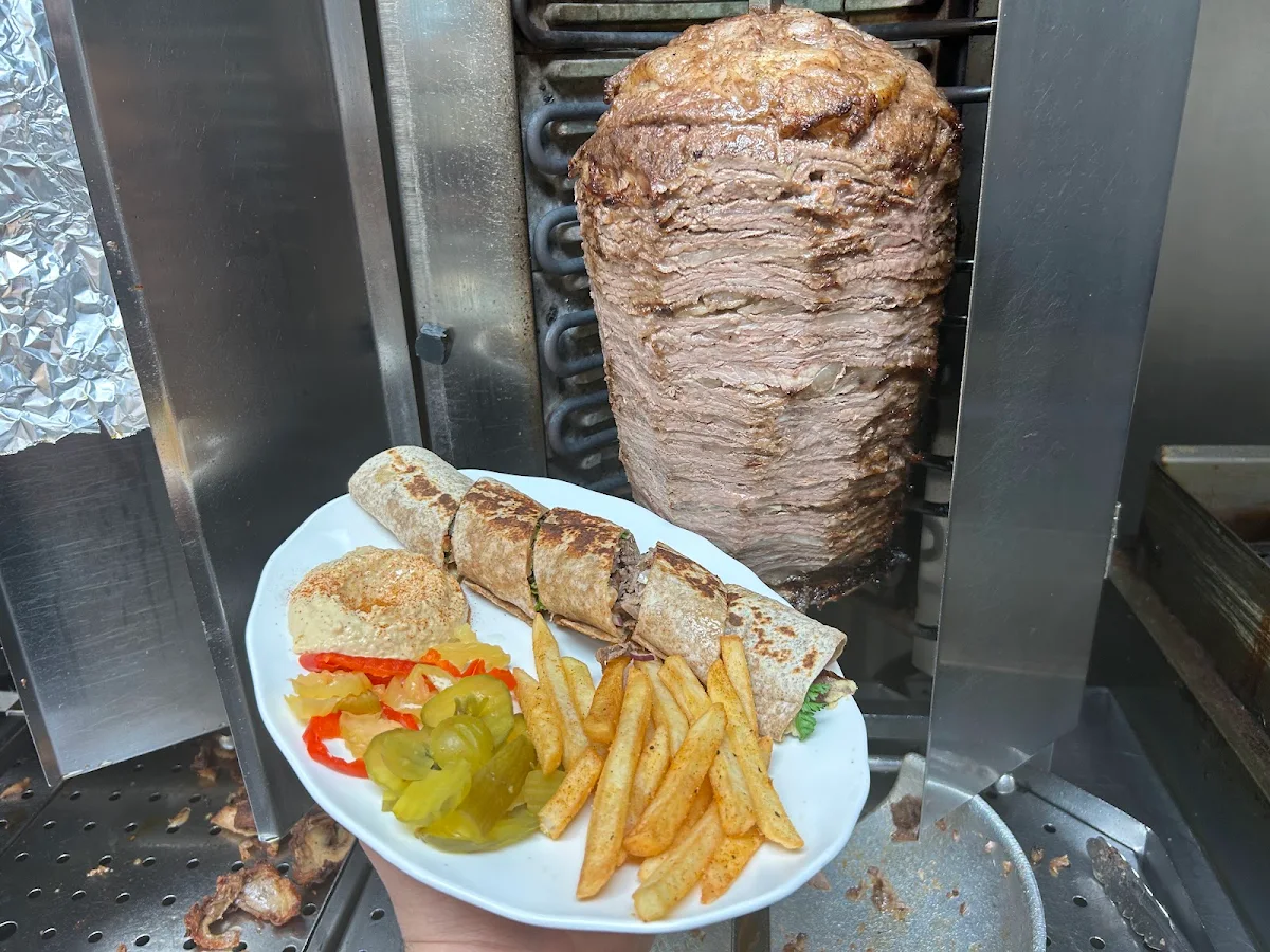 Food & drink, AlHadbah Donair LTD