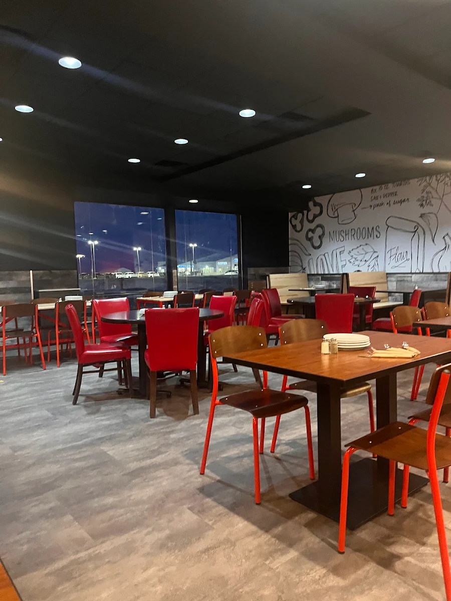 Vibe, Pizza Hut