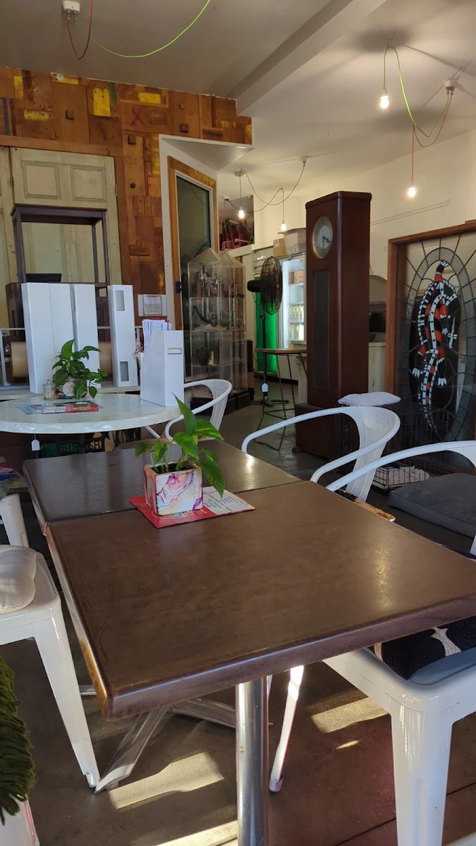 Vibe, Lilypad Espresso Bar