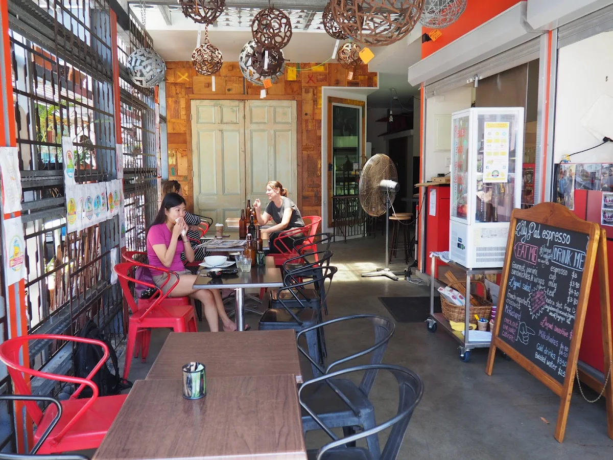 Vibe, Lilypad Espresso Bar