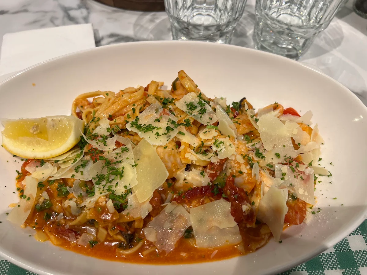 Food & drink, Thomson's Tavern
