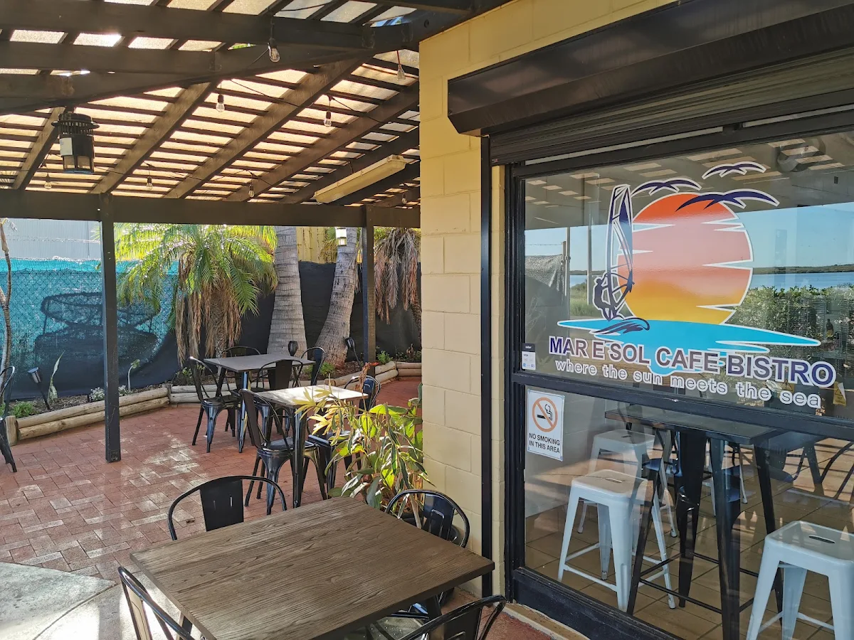 Vibe, Mar E Sol Cafe Bistro