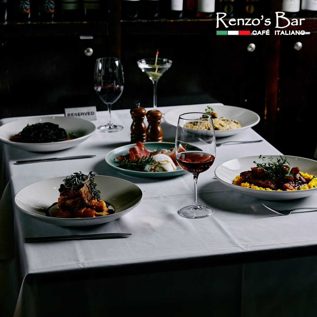 Food & drink, Renzo's Bar