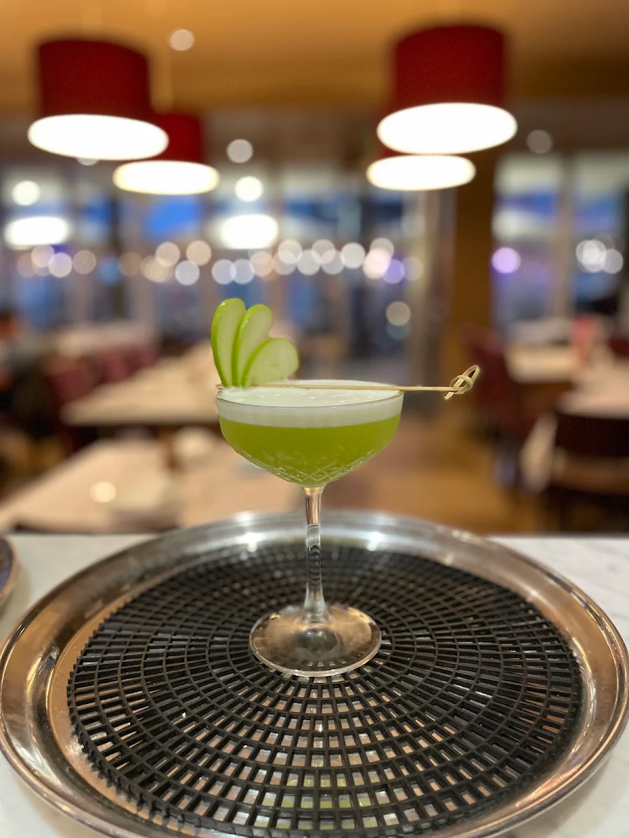 Food & drink, Renzo's Bar
