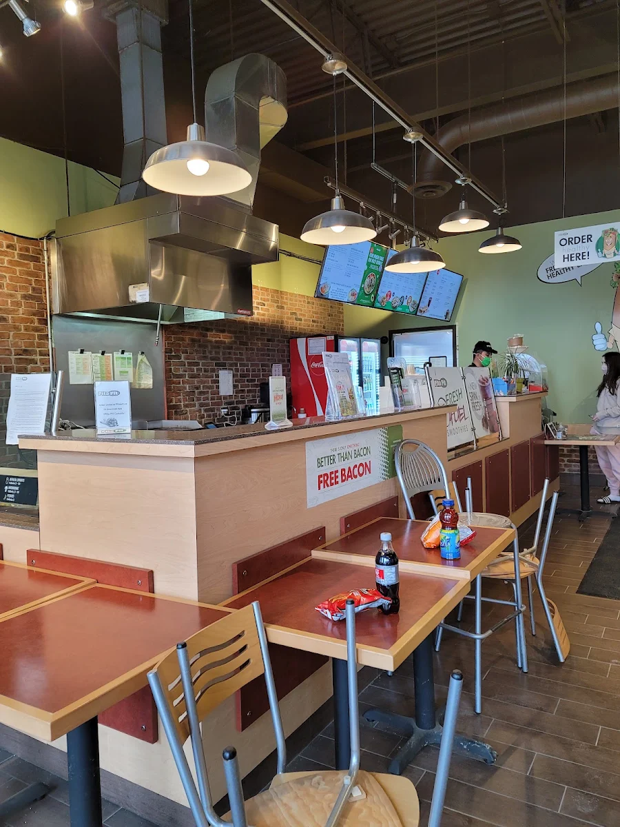 Vibe, Pita Pit