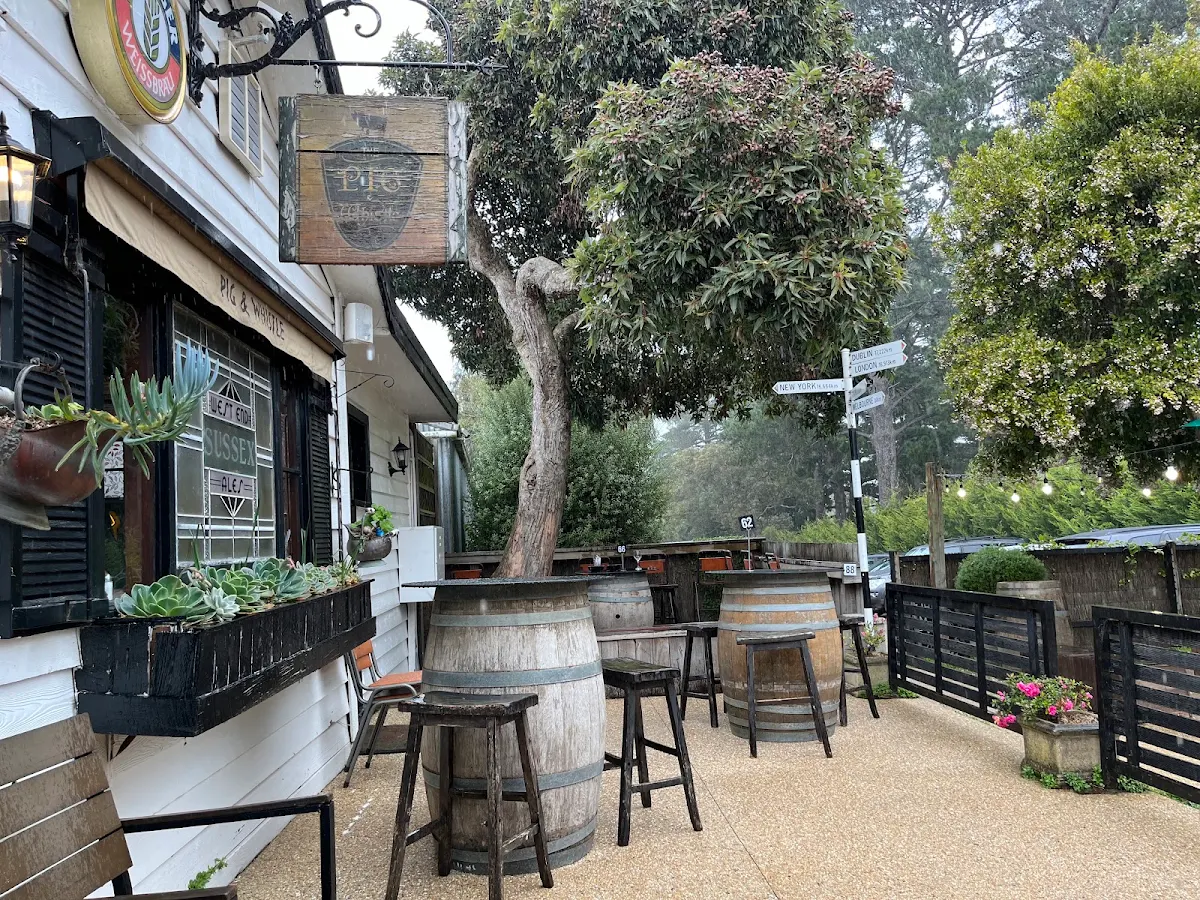 Vibe, The Pig & Whistle Tavern Main Ridge