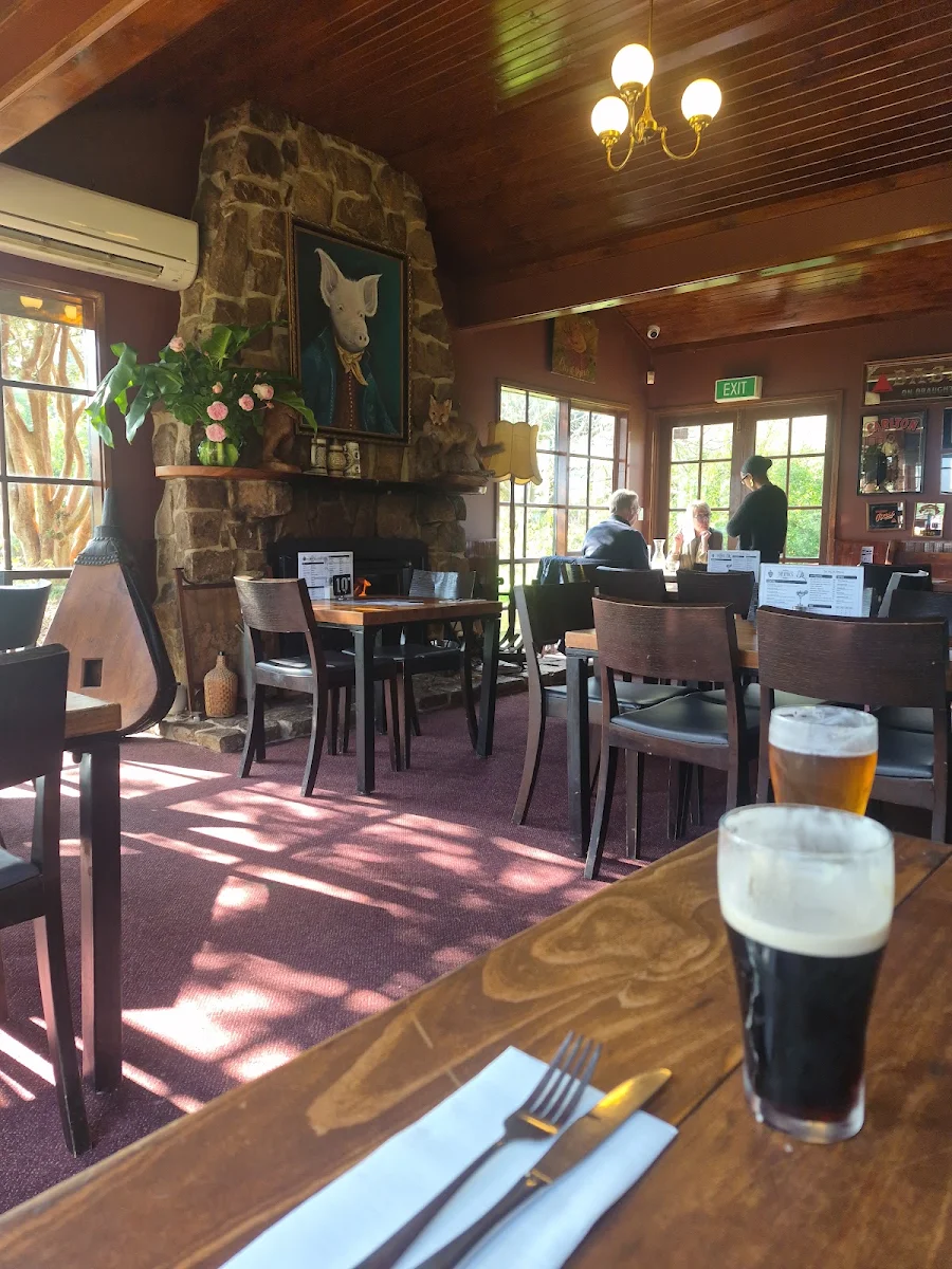 Vibe, The Pig & Whistle Tavern Main Ridge
