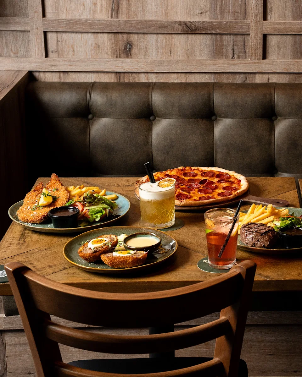 Food & drink, Foxy Malone's Irish Pub