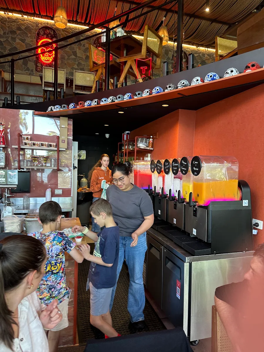 Vibe, Cartel Taqueria - Belco