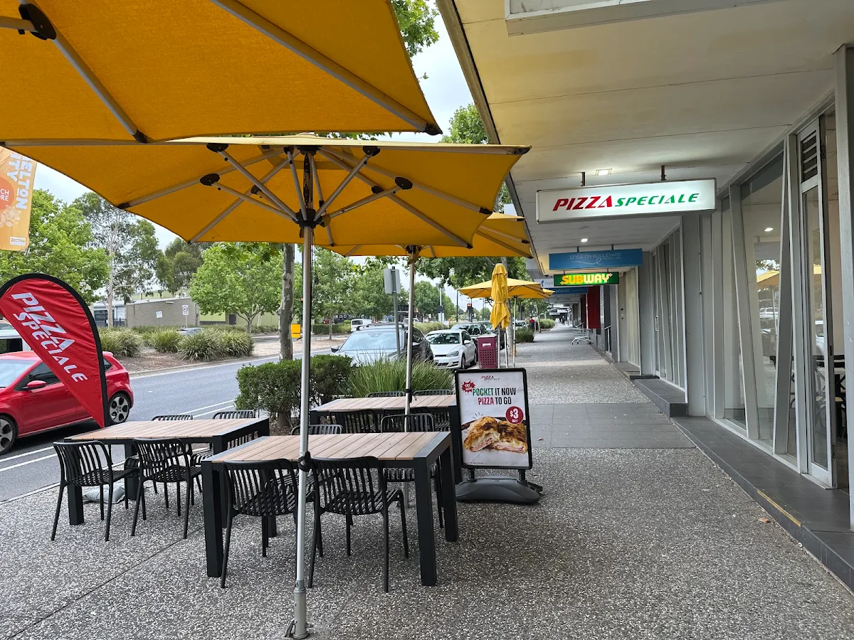 Vibe, Pizza Speciale Caroline Springs