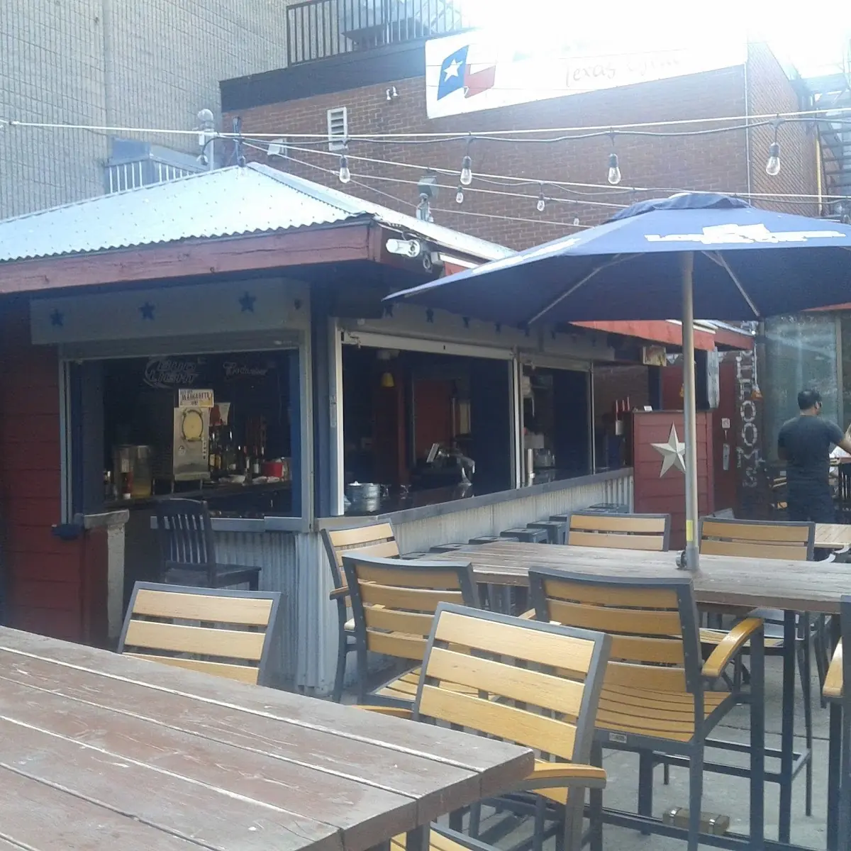Vibe, Lone Star Texas Grill