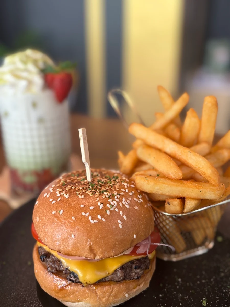 Food & drink, Delvin Café