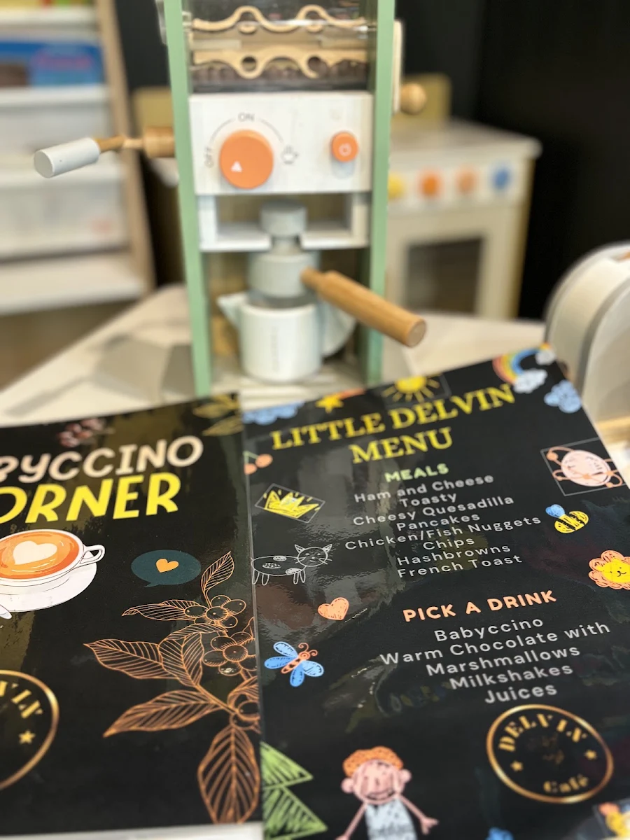 Menu, Delvin Café