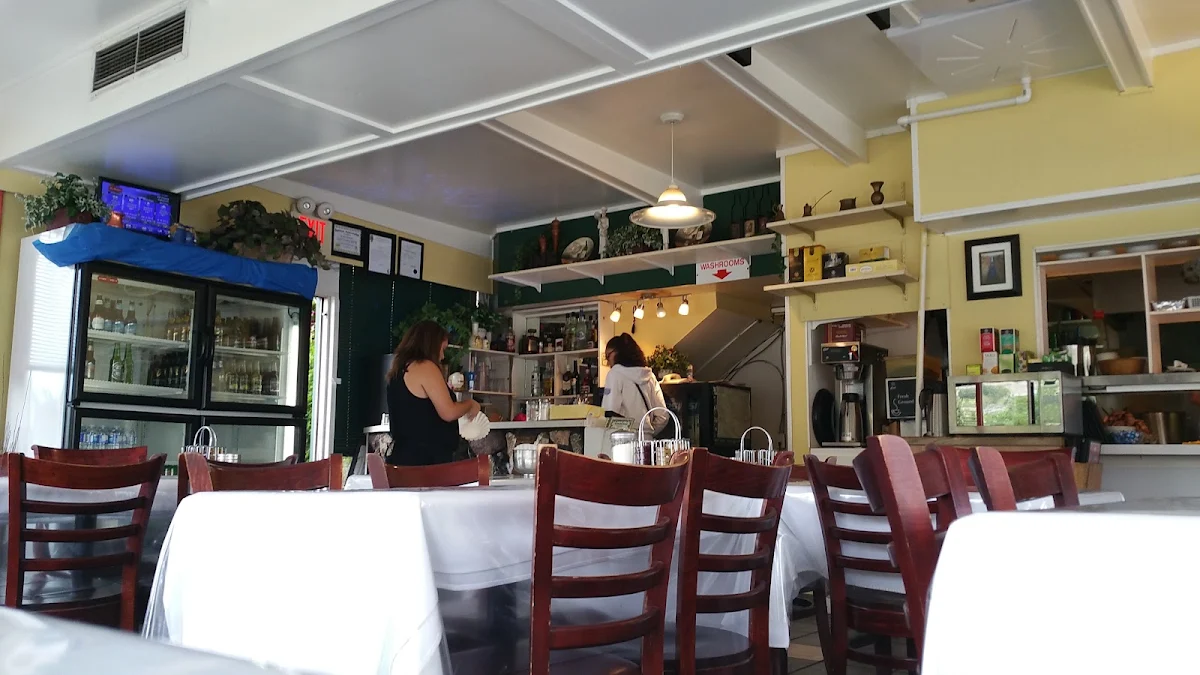 Vibe, Heartland Restaurant