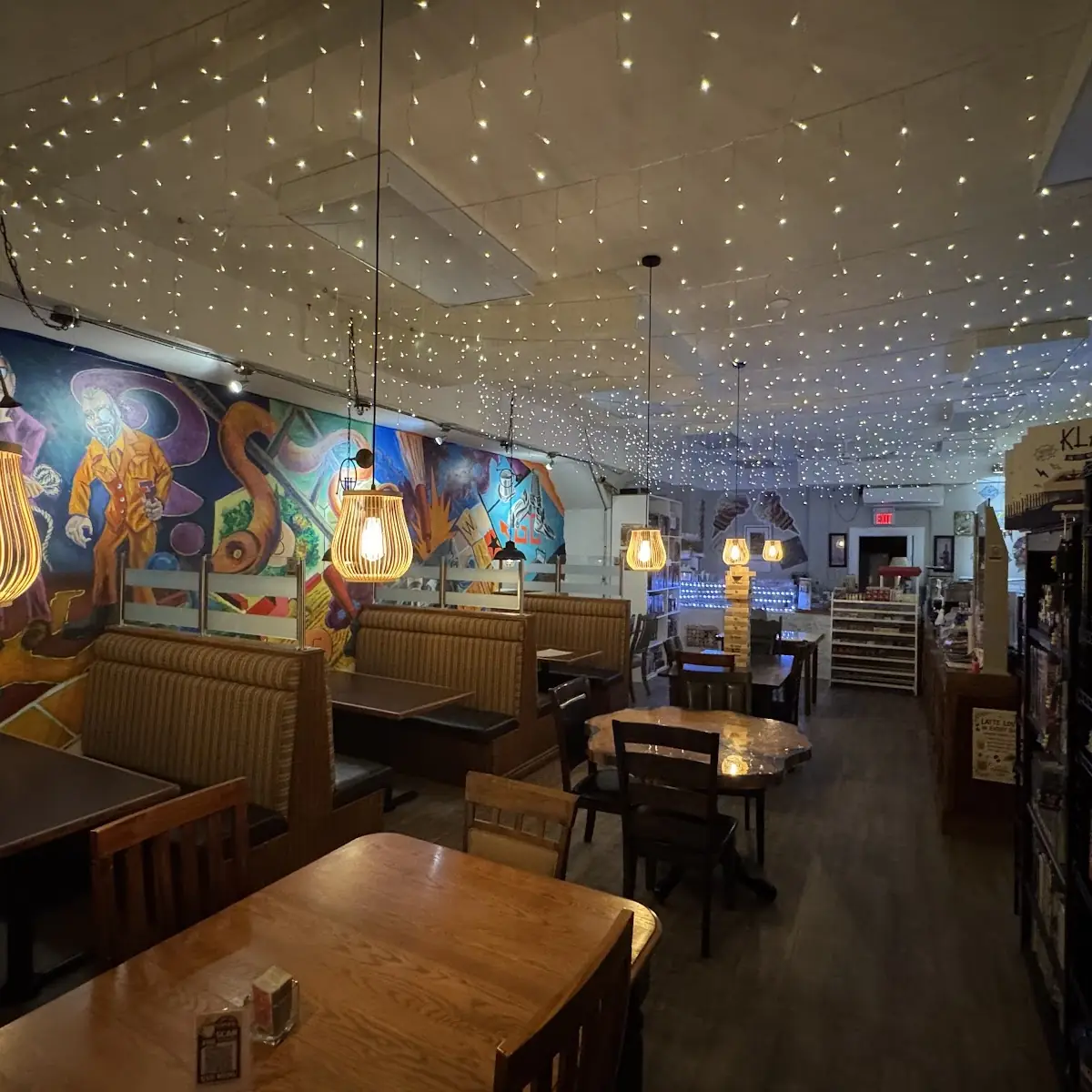 Vibe, Left of Central | Board Game Cafe