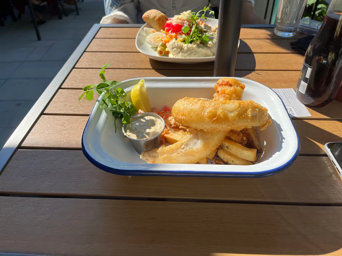 Food & drink photo 2