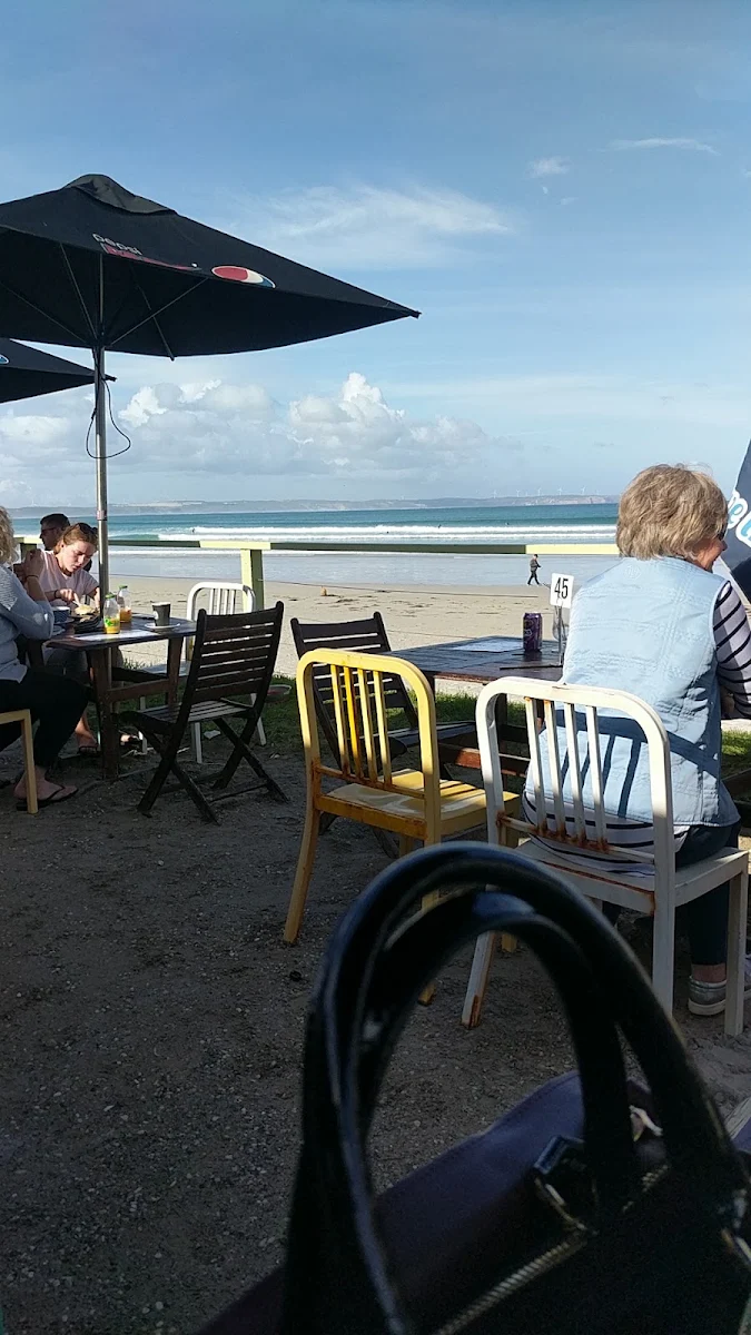 Vibe, Bridgewater Bay Cafe