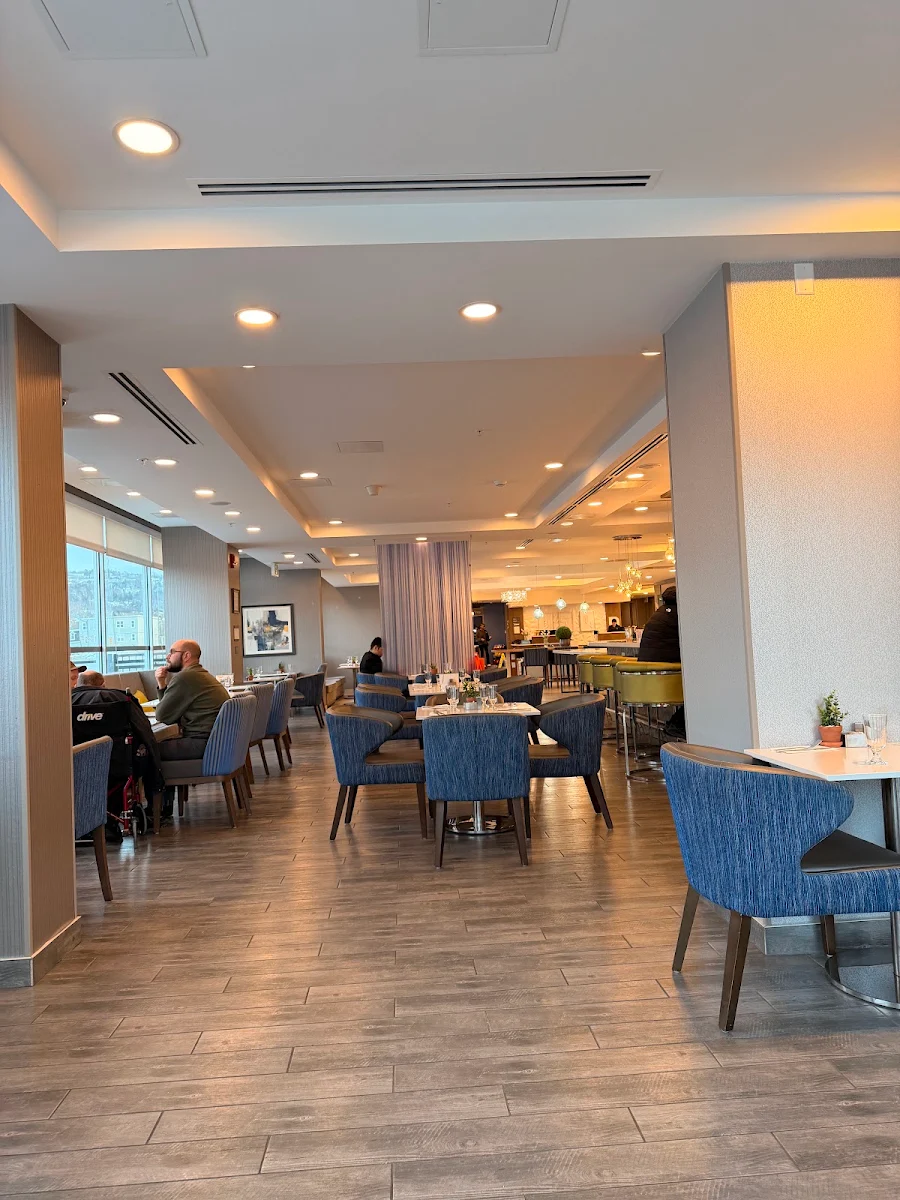 Vibe, The Cannery Kitchen & Social