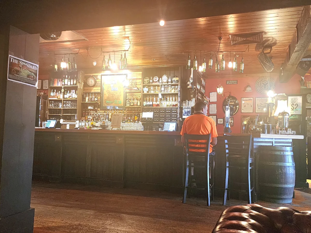 Vibe, Seanchai Irish Pub