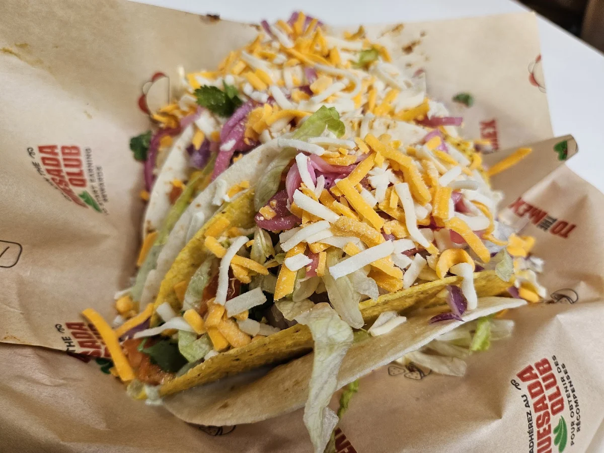 Food & drink, Quesada Burritos & Tacos