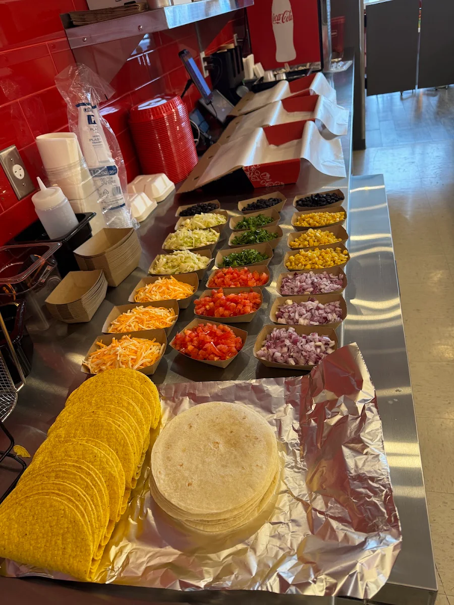 Food & drink, Quesada Burritos & Tacos