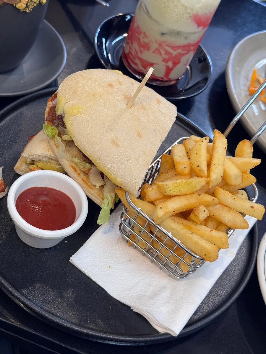 Food & drink, The social sutra
