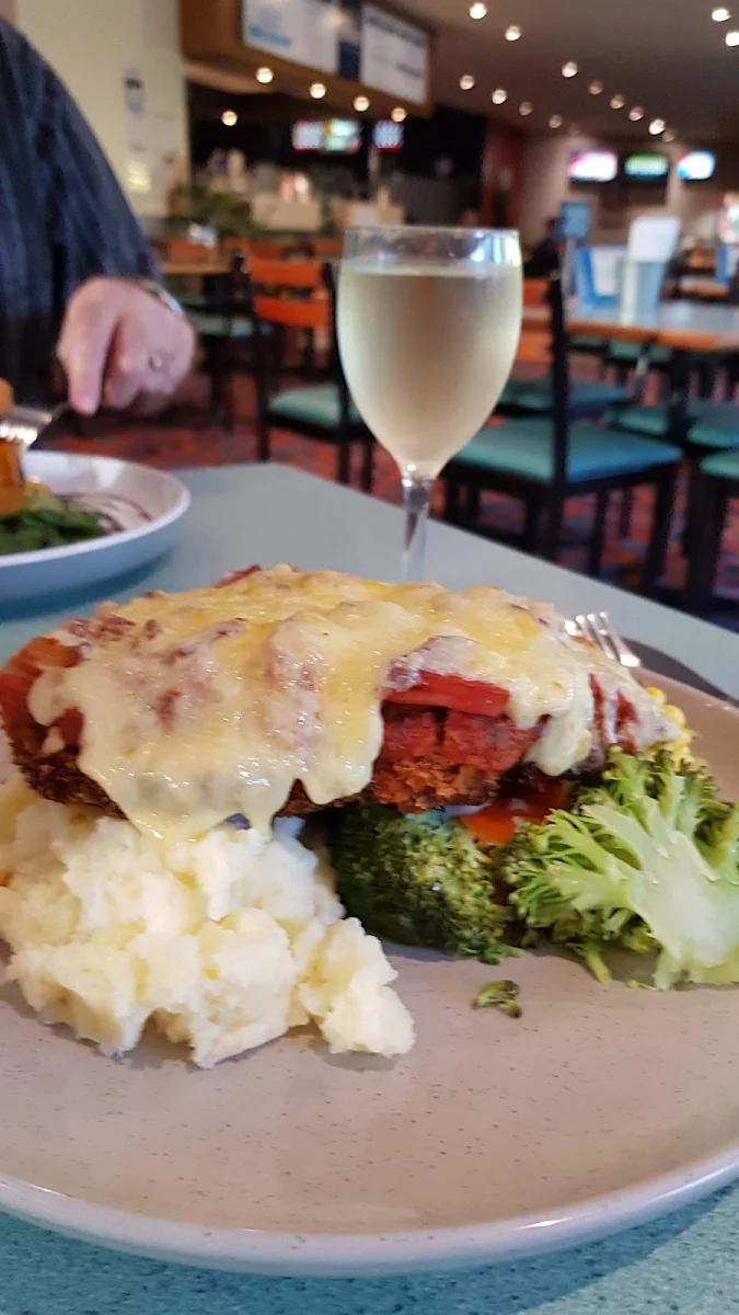Food & drink, Hotel Elermore