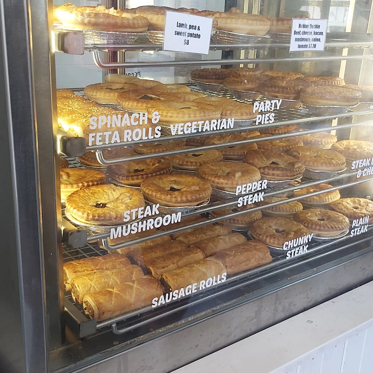 Vibe, Bite Me Bakehouse