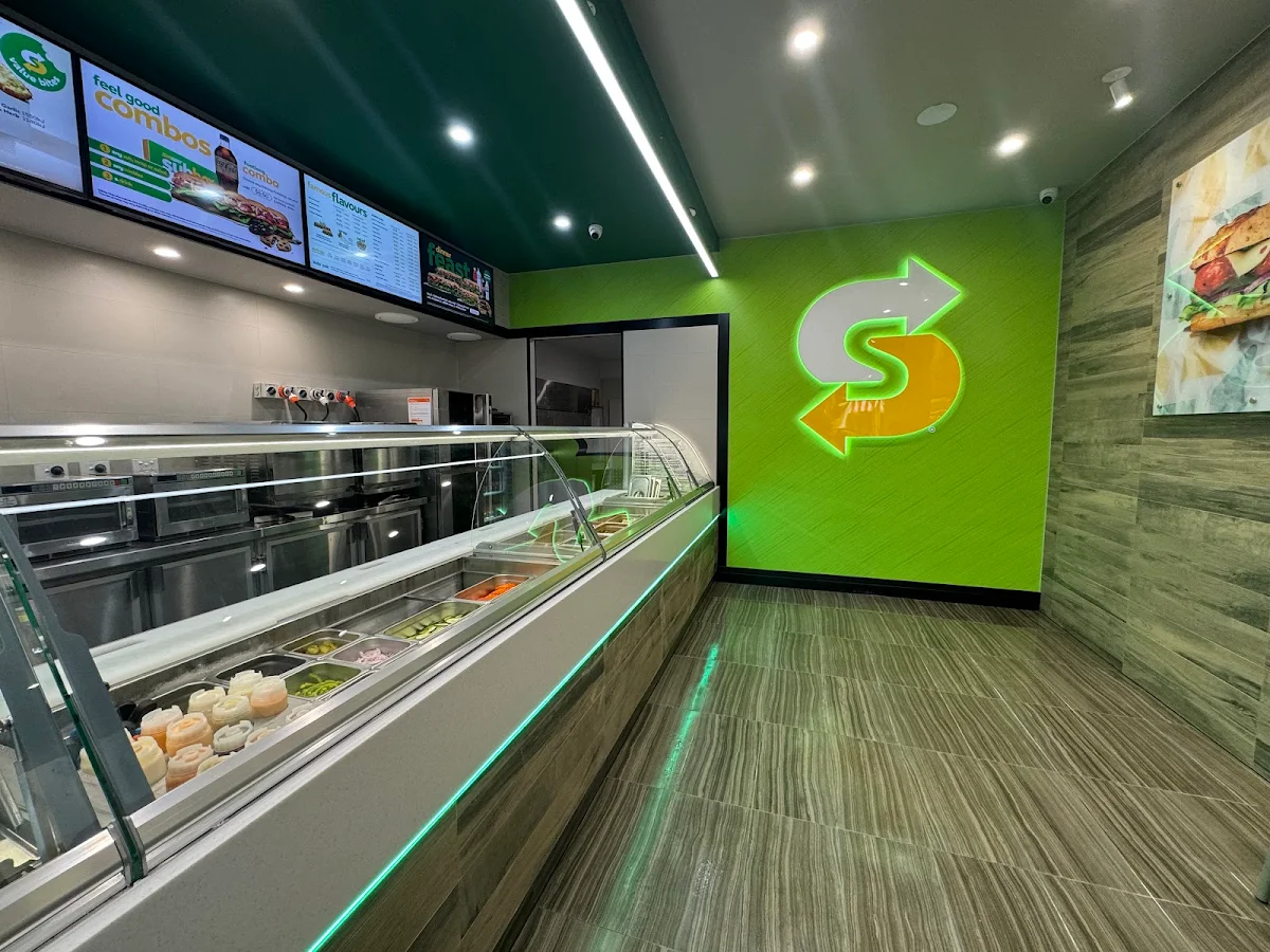 Vibe, Subway Frankston (Wells St)