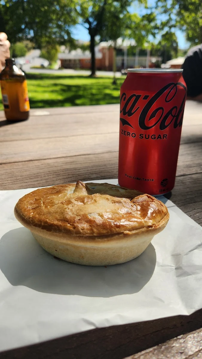 Food & drink, Tallangatta Bakery