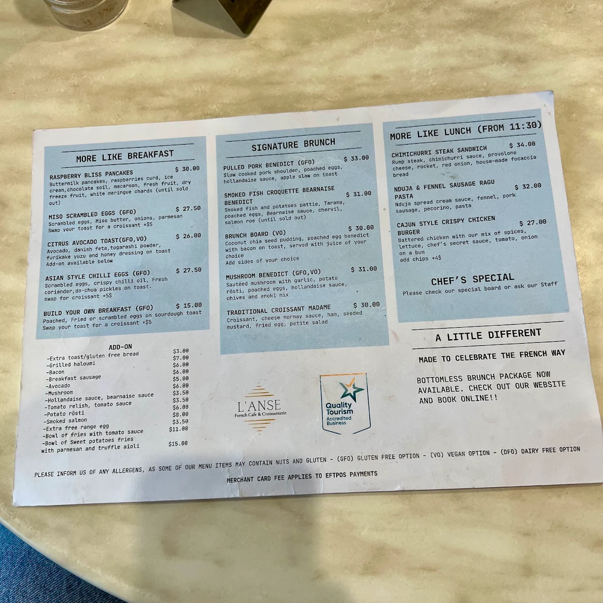 Menu, L'Anse French Café & Croissanterie