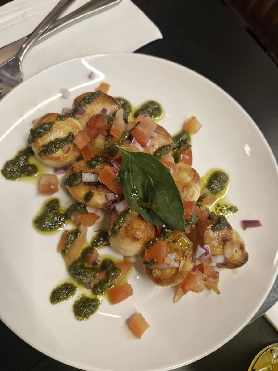 Food & drink, DoughBalls Pizza, Rundle Place