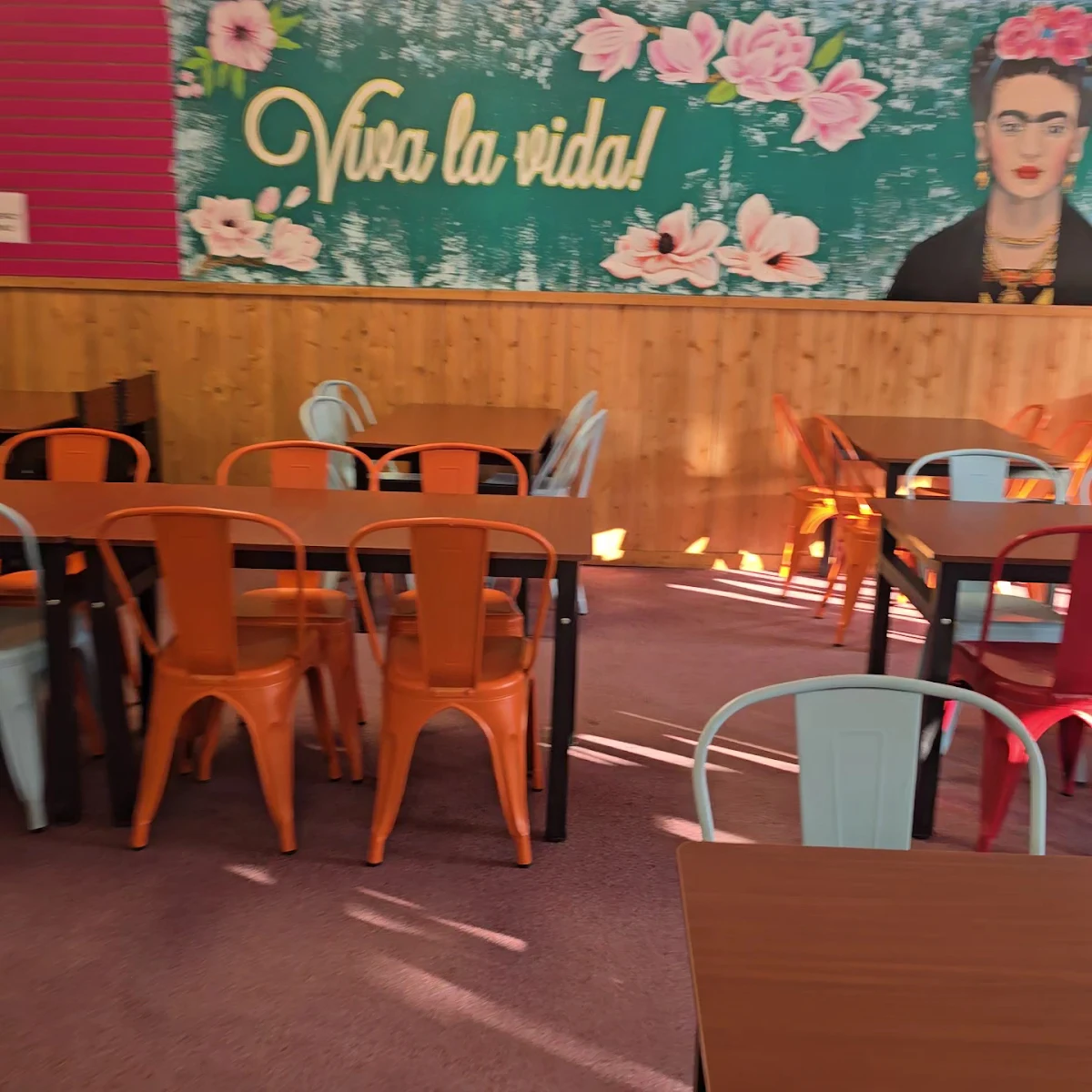 Vibe, Las Chulas Tobermory