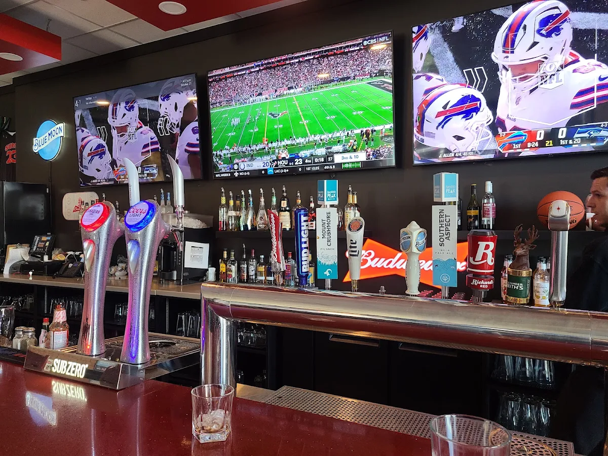 Vibe, St. Louis Bar & Grill
