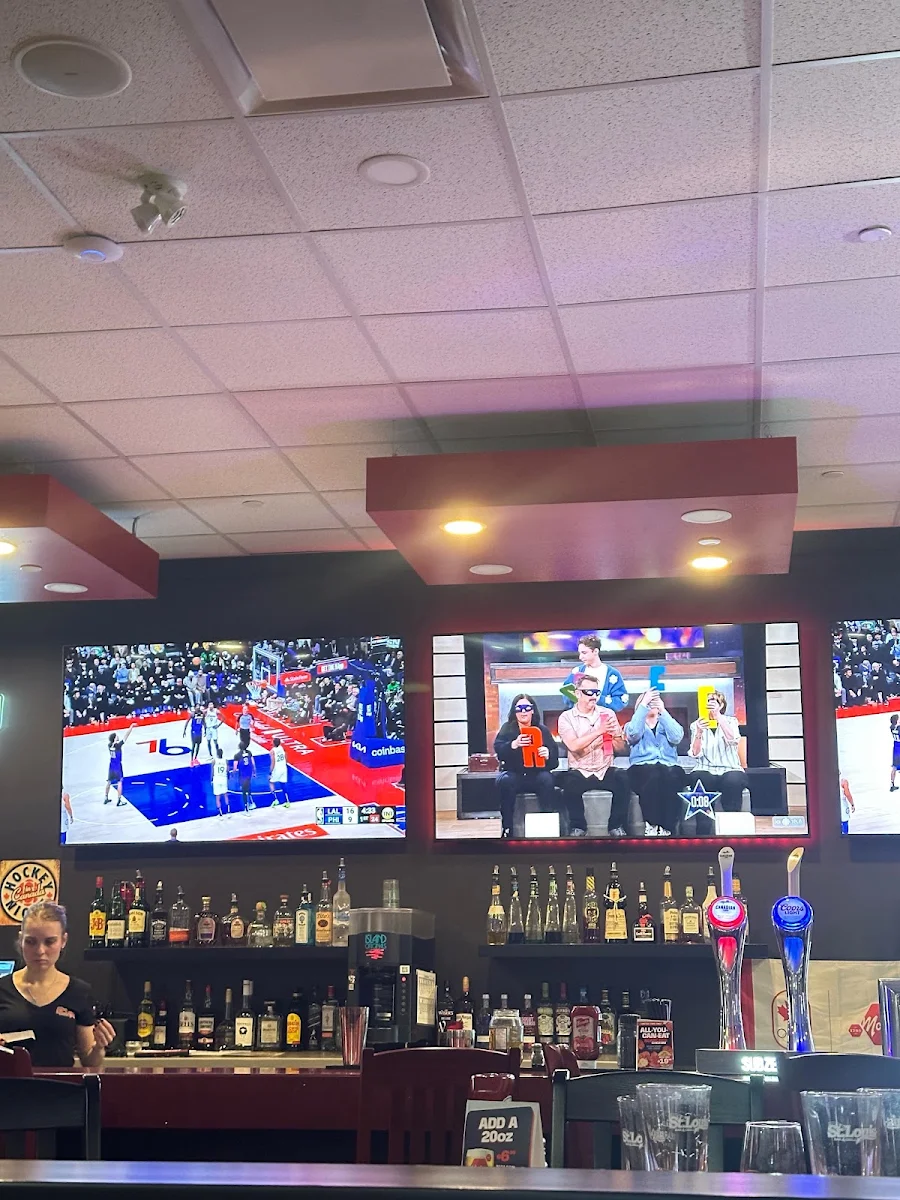 Vibe, St. Louis Bar & Grill