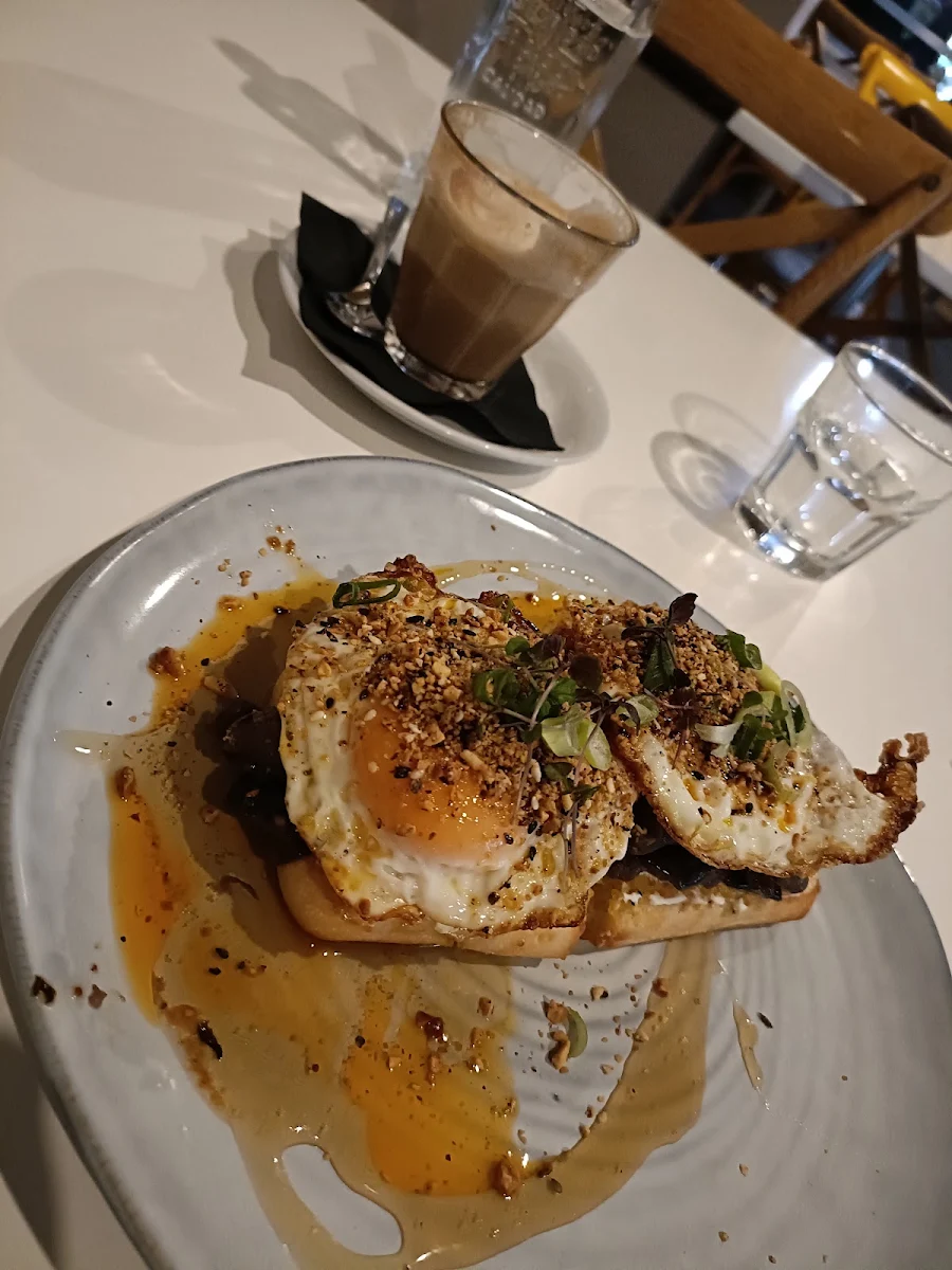 Food & drink photo 7