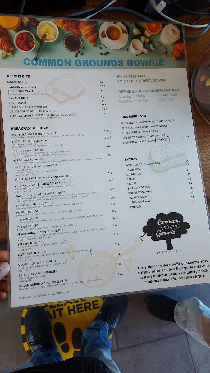 Menu, Common Grounds Corner