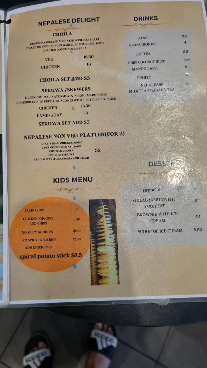 Menu, Mt Everest Mo:mo , Tarneit