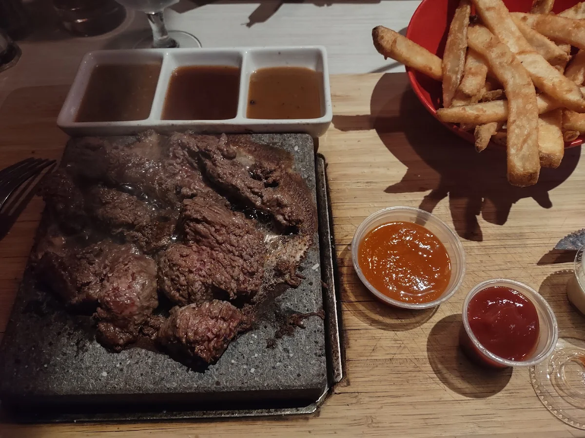 Food & drink, Les Maltcommodes (Resto par Brasserie MaltCo)