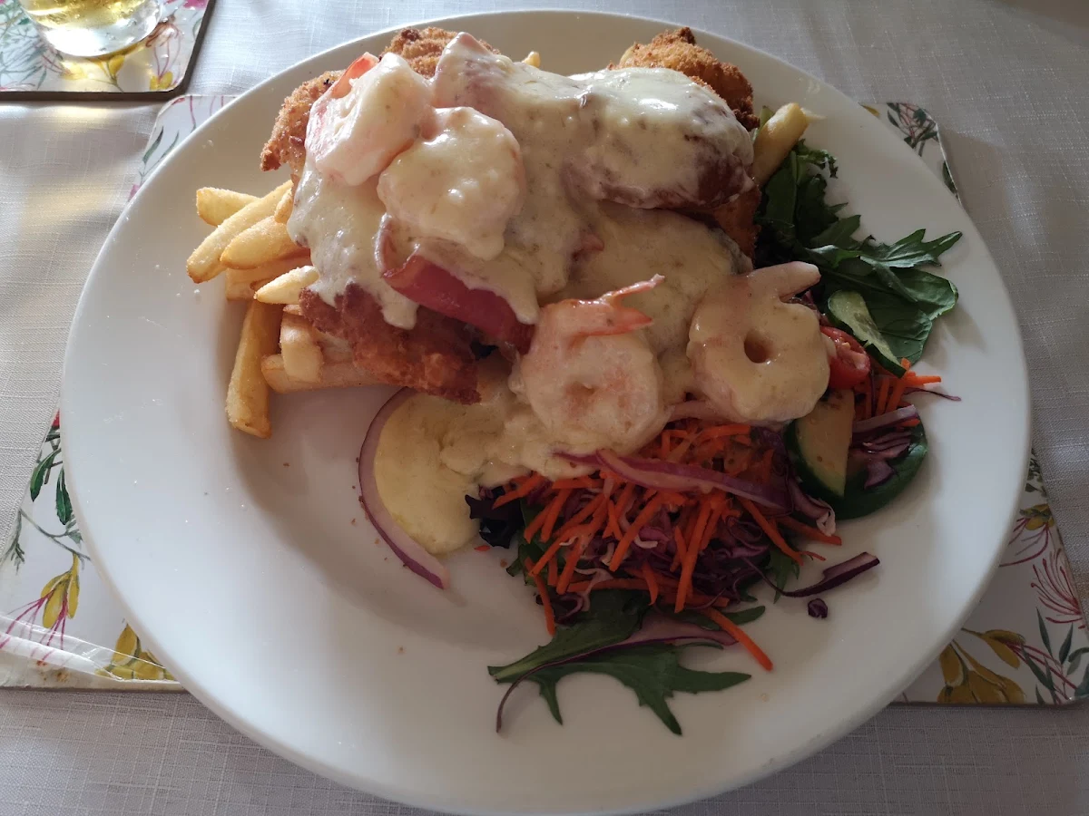 Food & drink, Ravenshoe Hotel Bar and Restaurant