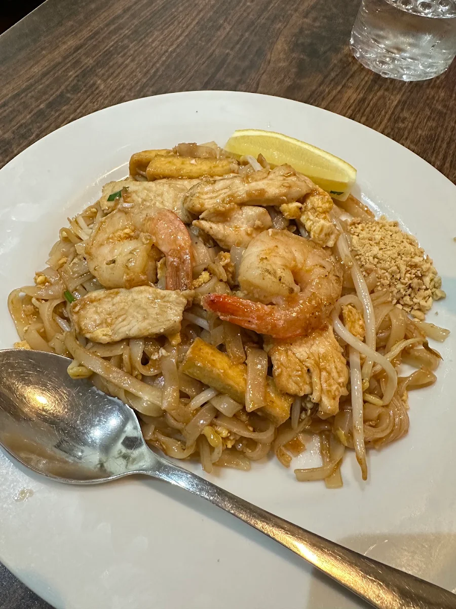 Food & drink, Pranee Thai Restaurant