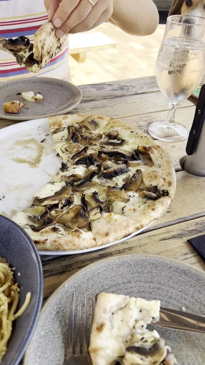 Food & drink, Volpino Pizzeria and Wine Bar